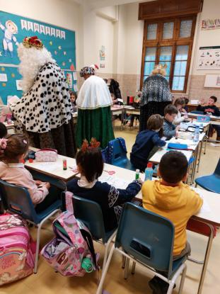 VISITA DE SUS MAJESTADES LOS REYES MAGOS  - Foto 5