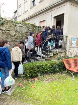 CAMPAA SOLIDARIA: RECOGIDA DE ALIMENTOS - Foto 3