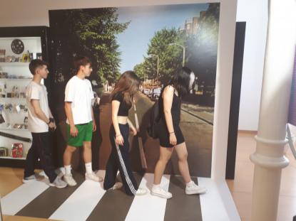3ESO MSICA: EXPOSICIN DE LOS BEATLES EN EL CENTRO CULTURAL MARCOS VALCRCEL - Foto 6