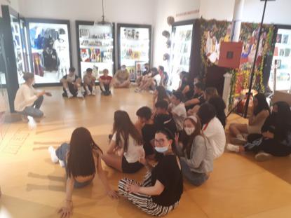 3ESO MSICA: EXPOSICIN DE LOS BEATLES EN EL CENTRO CULTURAL MARCOS VALCRCEL - Foto 10
