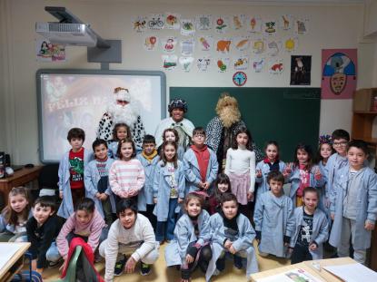 VISITA DE SUS MAJESTADES LOS REYES MAGOS  - Foto 12