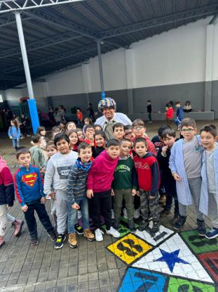 VISITA DE SUS MAJESTADES LOS REYES MAGOS  - Foto 17