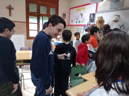 VISITA DE SUS MAJESTADES LOS REYES MAGOS  - Foto 33