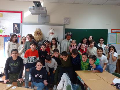 VISITA DE SUS MAJESTADES LOS REYES MAGOS  - Foto 35