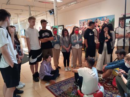 EL ALUMNADO DE ESO SE ADENTRA EN EL UNIVERSO "BEATLE" - Foto 5