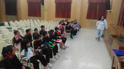 Charla sobre natacin sincronizada - Foto 5