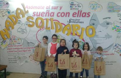 Entrega de premios del concurso "La taza solidaria" organizado por el TdS - Foto 1