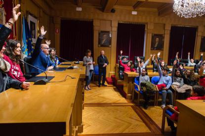 Pleno infantil en la Diputacin de Ourense - Foto 3