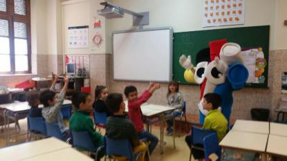 Visita de Mr. Pipe al Colegio - Foto 4