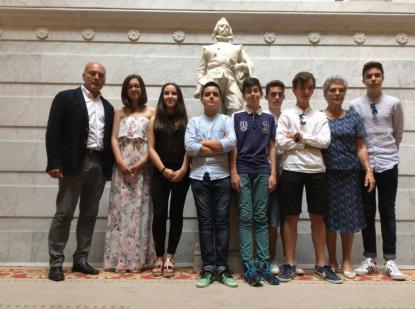 Alumnado de Josefinas recoge los premios nacionales de investigacin en la RAE - Foto 6