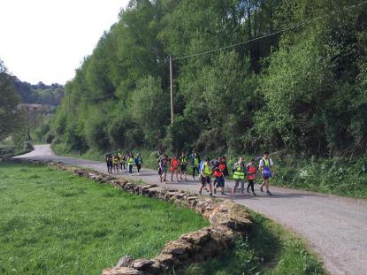 Os alumnos de 4 de ESO no Camio De Santiago. - Foto 2