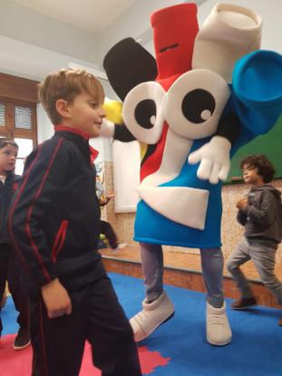 Mr. Pipe visita el colegio - Foto 3