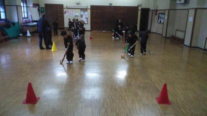 Hockey en Primaria - Foto 1