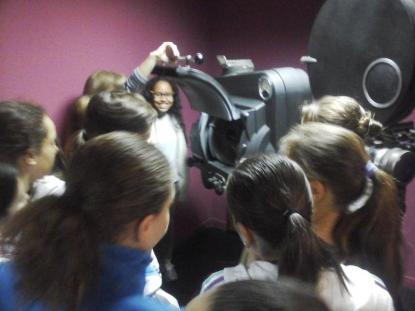 Visita a la Biblioteca Pblica (1 A y 1 B ESO) - Foto 4
