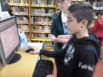 Visita a la Biblioteca Pblica (1 A y 1 B ESO) - Foto 13