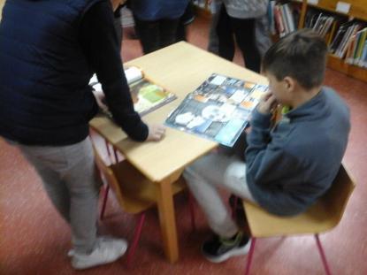 Visita a la Biblioteca Pblica (1 A y 1 B ESO) - Foto 14