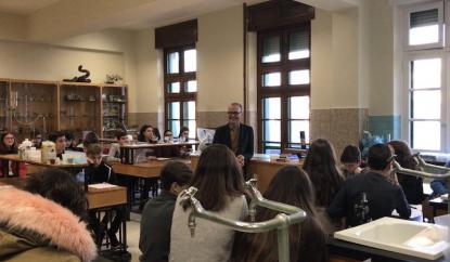 Paren las rotativas! Periodistas en el colegio - Foto 1