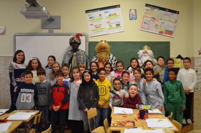 Visita de los Reyes Magos. - Foto 20