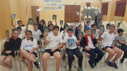 Visita de Ledicia Costas a 5 de Primaria - Foto 1